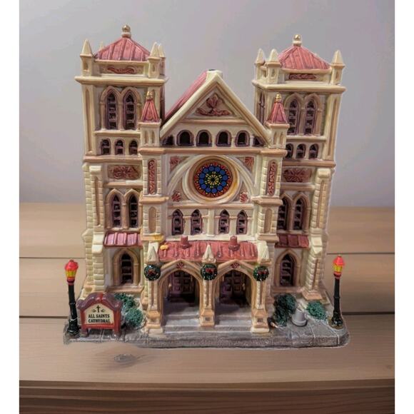 Lemax Village All Saints Cathedral 2005 Item 45101 Caddington Collection *READ* - Picture 1 of 10